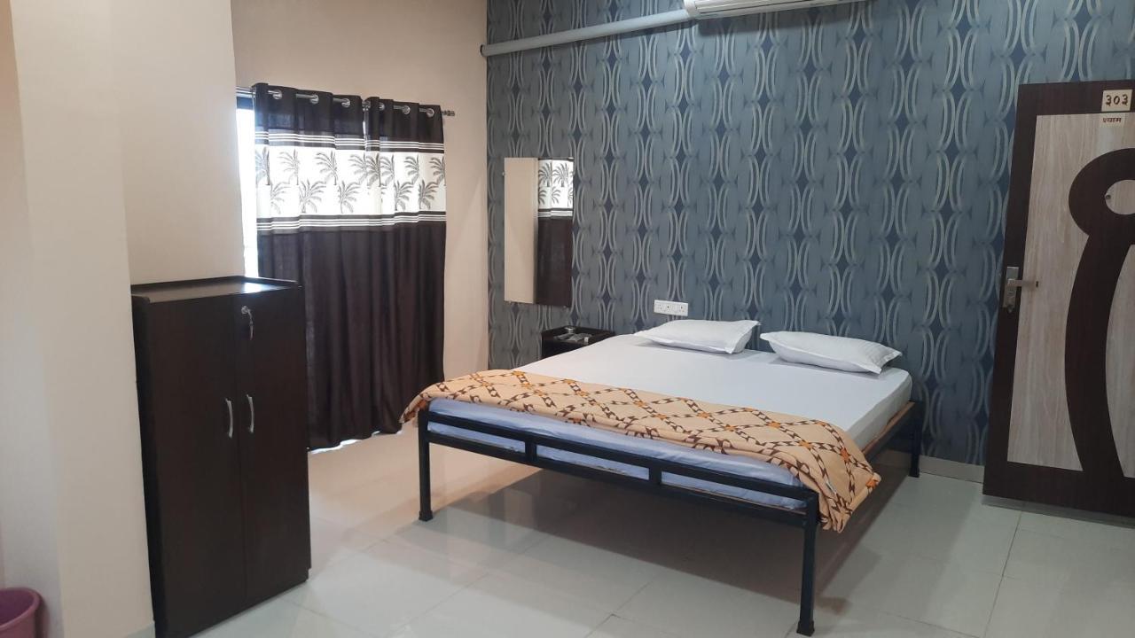 Hotel Hariram Tower Wardha Exterior foto